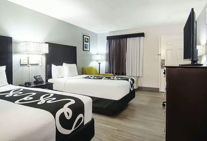 בית מלון כפרי La Quinta Inn By Wyndham West Palm Beach  Florida Turnpike