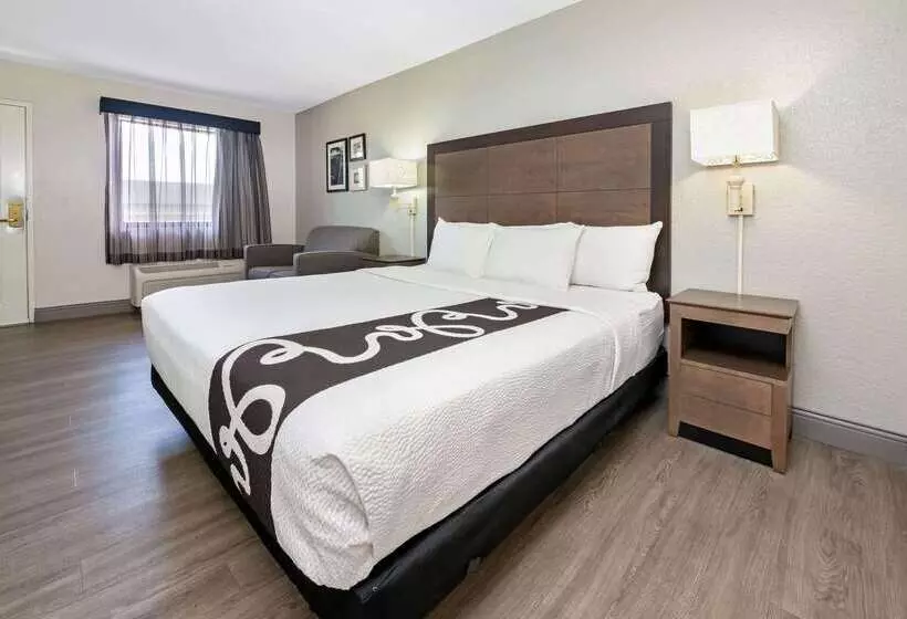 בית מלון כפרי La Quinta Inn By Wyndham West Palm Beach  Florida Turnpike