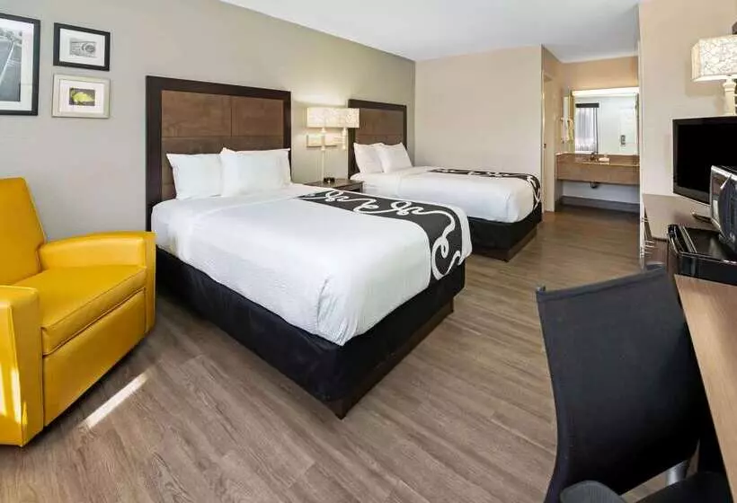 בית מלון כפרי La Quinta Inn By Wyndham West Palm Beach  Florida Turnpike