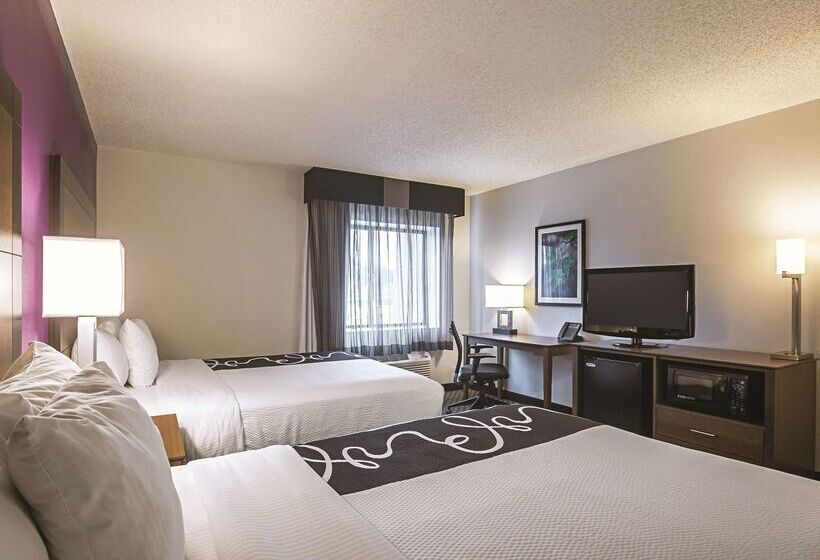 هتل La Quinta By Wyndham Atlanta Midtown Buckhead