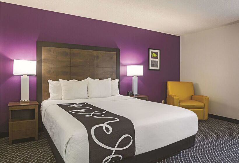 هتل La Quinta By Wyndham Atlanta Midtown Buckhead