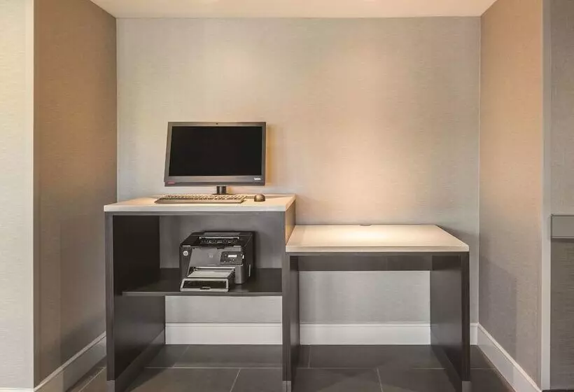 호텔 La Quinta By Wyndham Atlanta Midtown   Buckhead