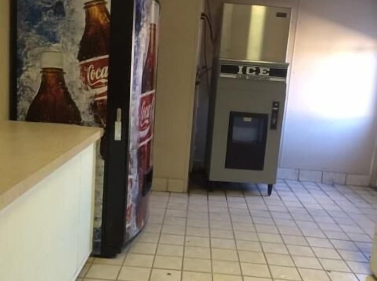 בית מלון כפרי New Sunflower Inn