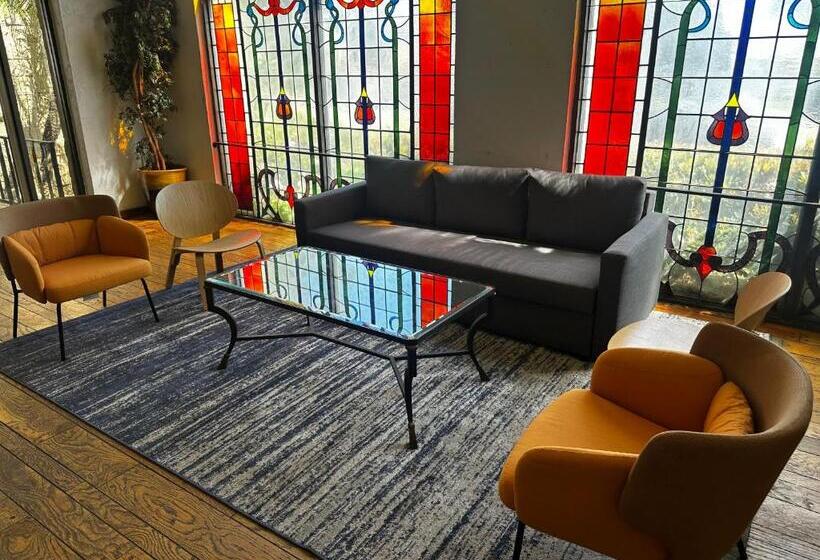 호텔 Portside Inn & Suites