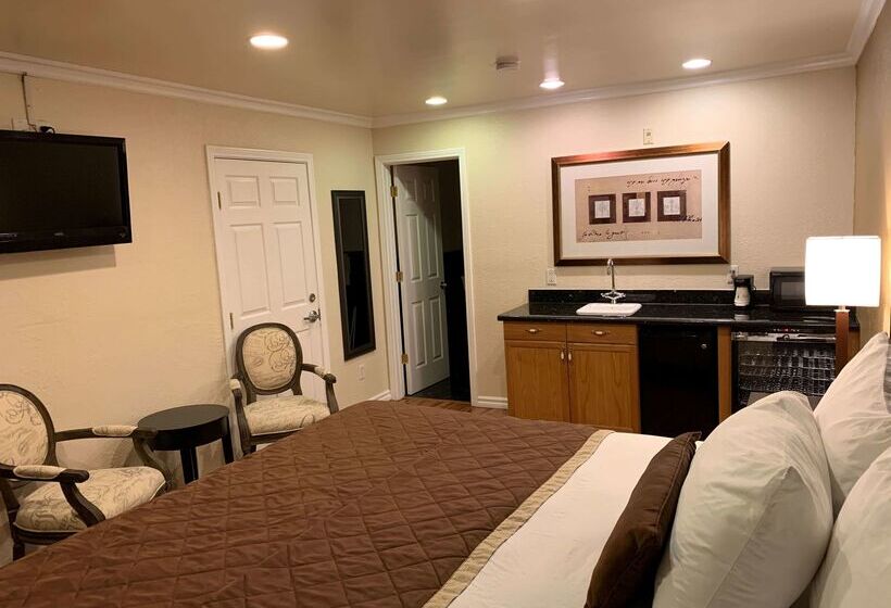 هتل Days Inn By Wyndham Las Vegas Airport Near The Strip