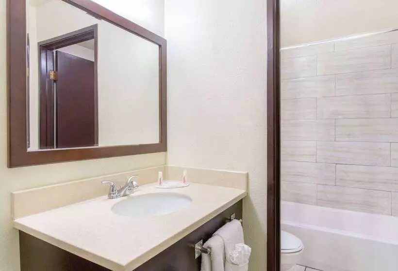 Hotel Days Inn By Wyndham Las Vegas Airport Near The Strip