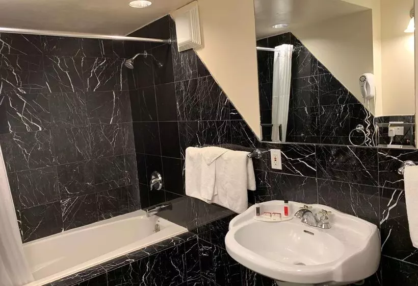 Hotel Days Inn By Wyndham Las Vegas Airport Near The Strip