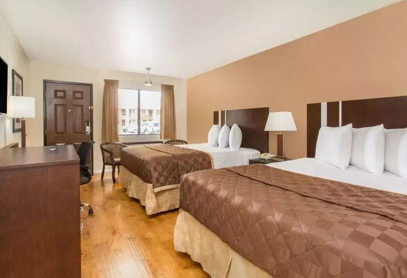 Hotel Days Inn By Wyndham Las Vegas Airport Near The Strip