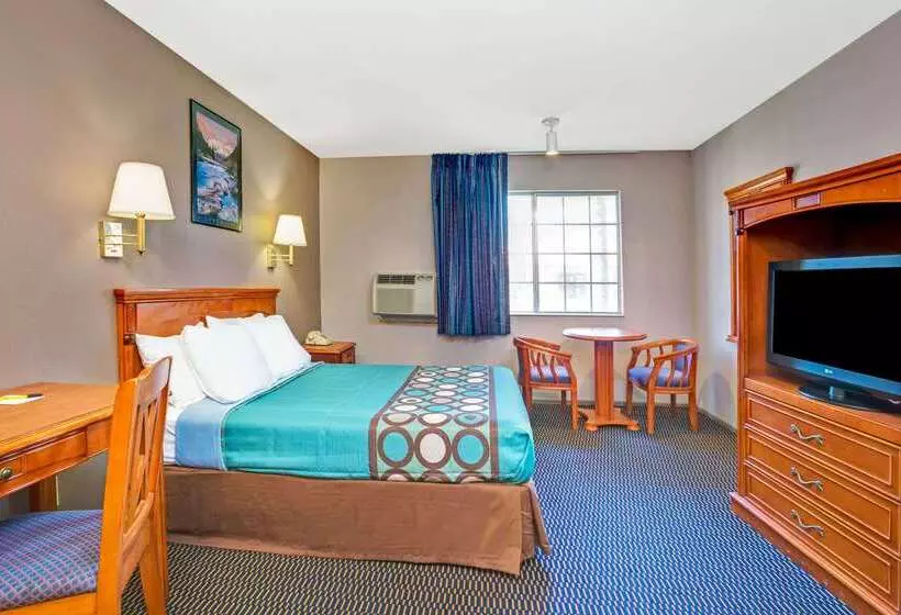 汽车旅馆  Super 8 By Wyndham Upland Ontario Ca