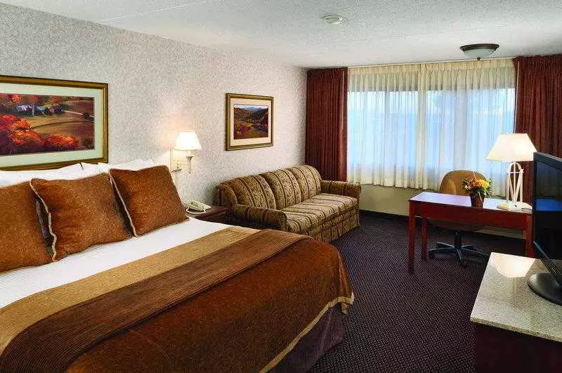 Ramkota Hotel Watertown