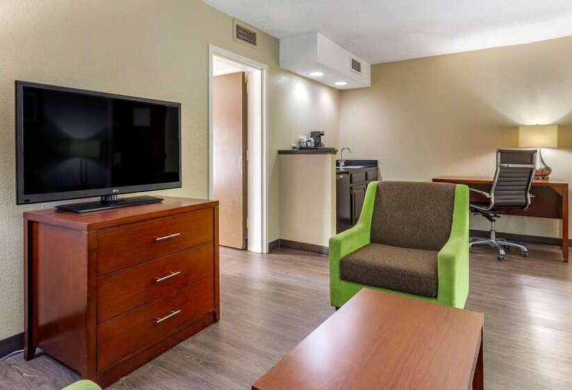 Отель Comfort Inn Fort Mill Amusement Park At Carowinds Blvd
