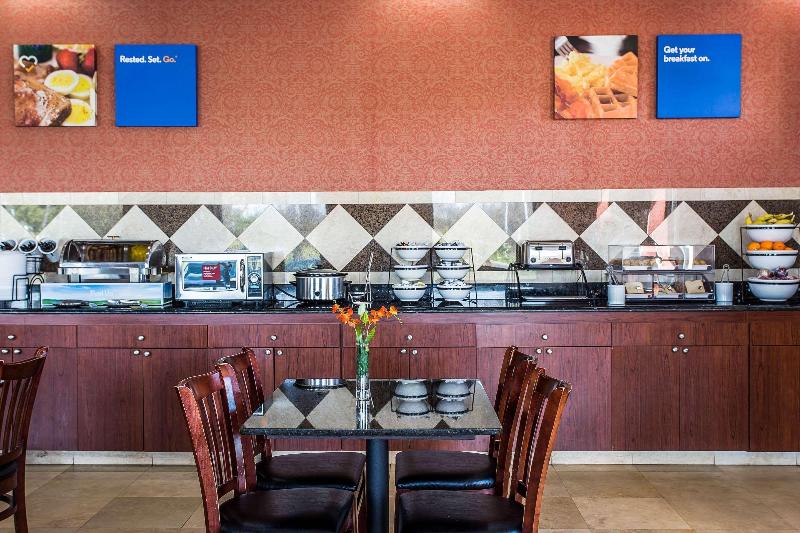 Отель Comfort Inn Fort Mill Amusement Park At Carowinds Blvd