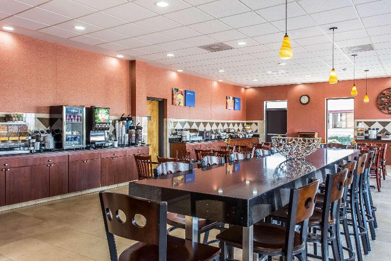 Отель Comfort Inn Fort Mill Amusement Park At Carowinds Blvd