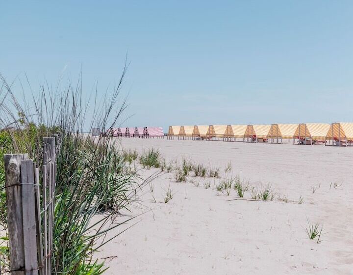 호텔 Congress Hall