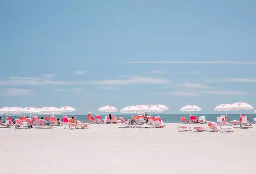 호텔 Congress Hall