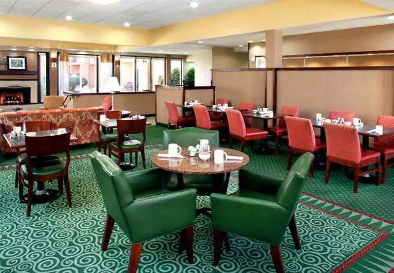 Otel Courtyard By Marriott Atlanta Duluth/ Gwinnett Place