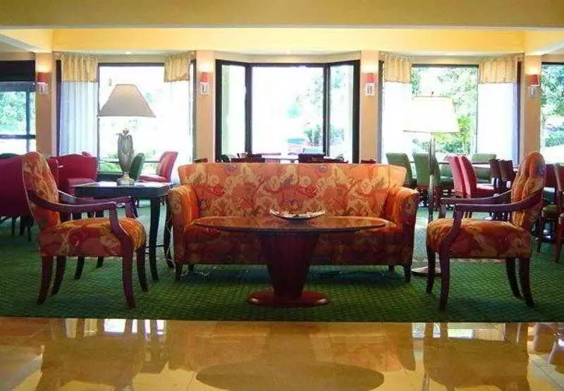 فندق Courtyard By Marriott Little Rock West