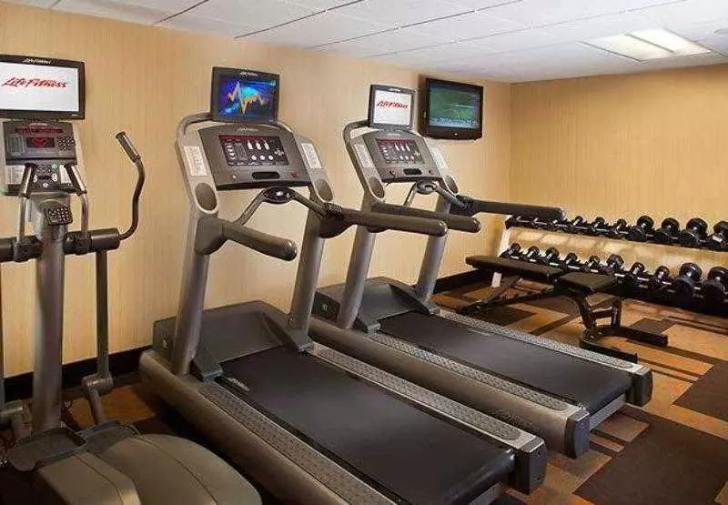 فندق Courtyard By Marriott Little Rock West