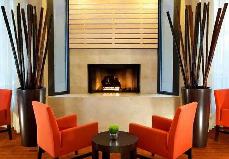 فندق Courtyard By Marriott Norwalk