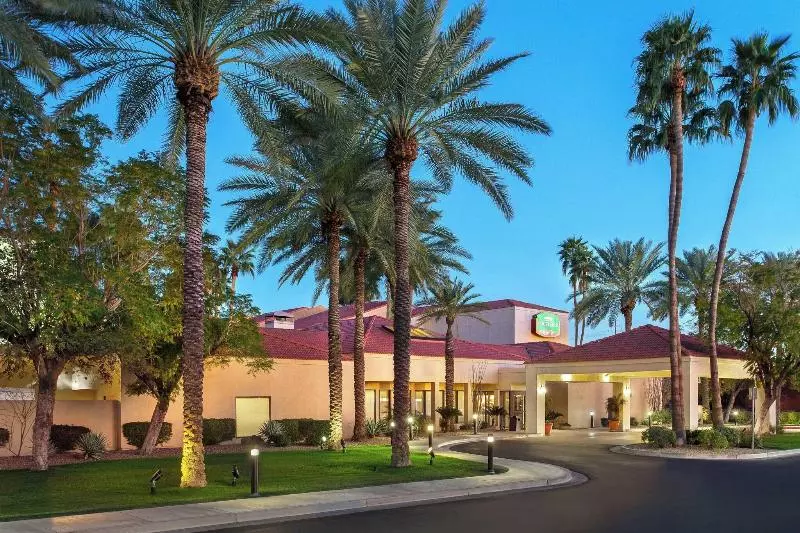 Otel Courtyard By Marriott Phoenix North