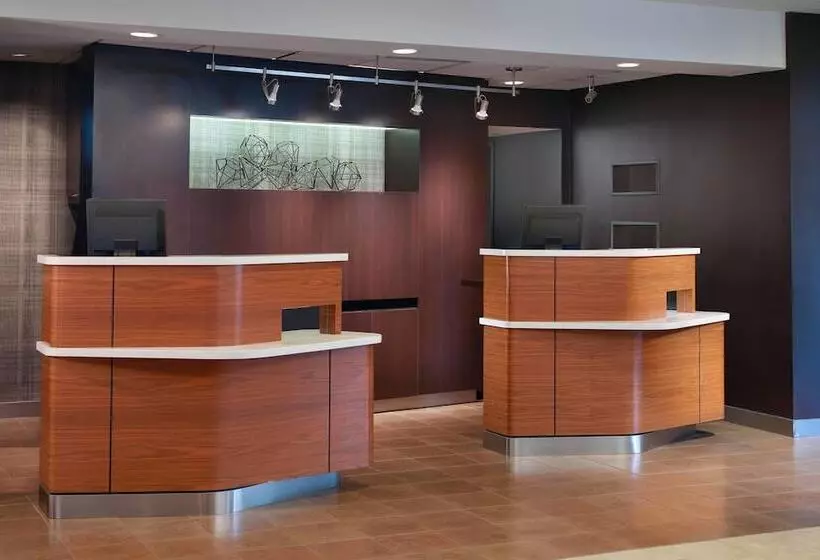 Hotel Courtyard By Marriott Raleigh Midtown