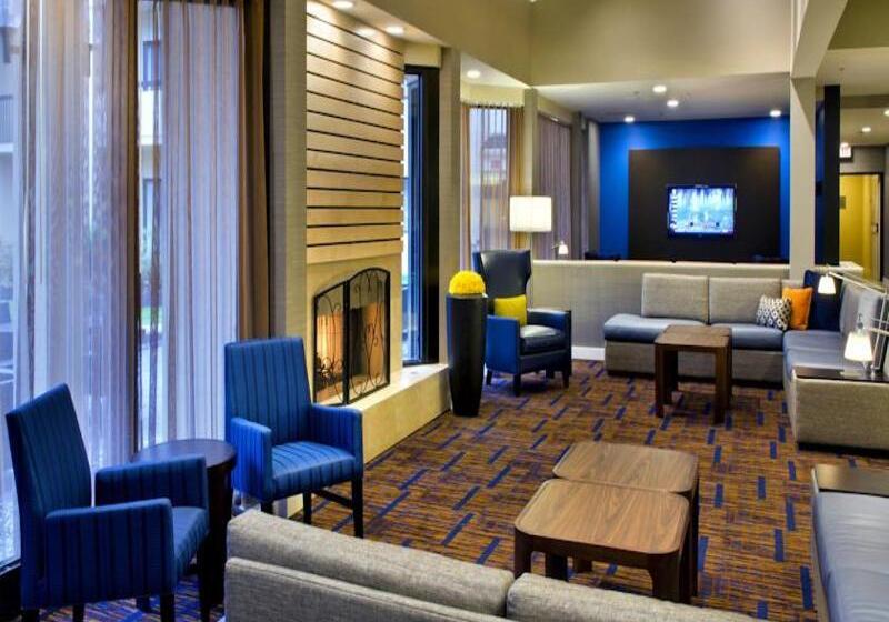 Otel Courtyard Syracuse Carrier Circle