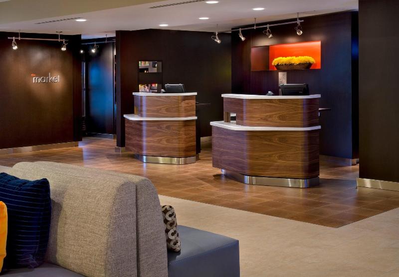 Otel Courtyard Syracuse Carrier Circle