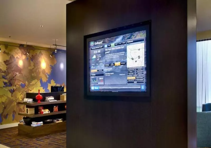 호텔 Courtyard Syracuse Carrier Circle