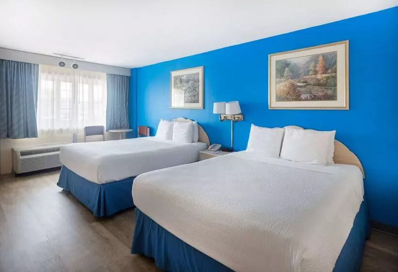 Hotel Days Inn By Wyndham Hicksville Long Island