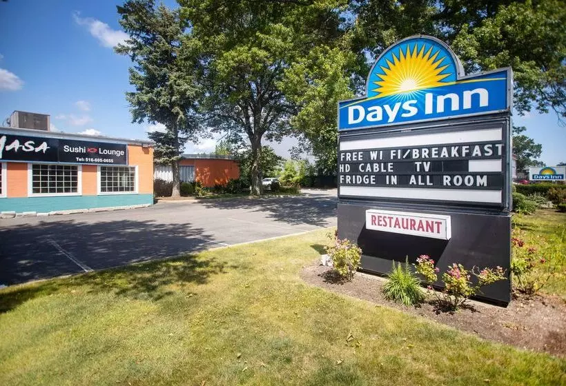 Hotel Days Inn By Wyndham Hicksville Long Island
