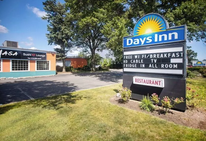 Hotel Days Inn By Wyndham Hicksville Long Island