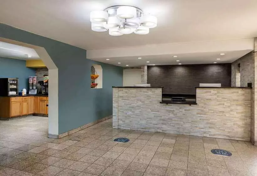 Otel Days Inn By Wyndham Raleigh Midtown