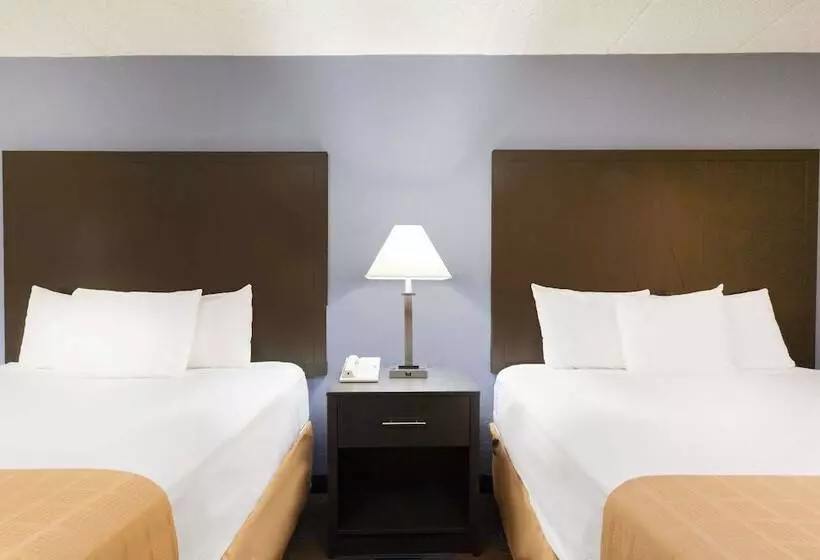 Отель Days Inn By Wyndham Wilkes Barre