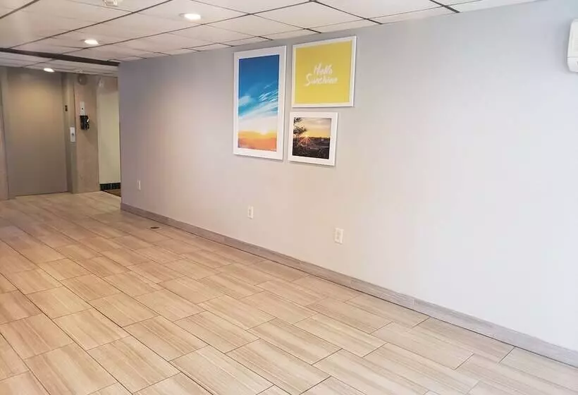 Отель Days Inn By Wyndham Wilkes Barre