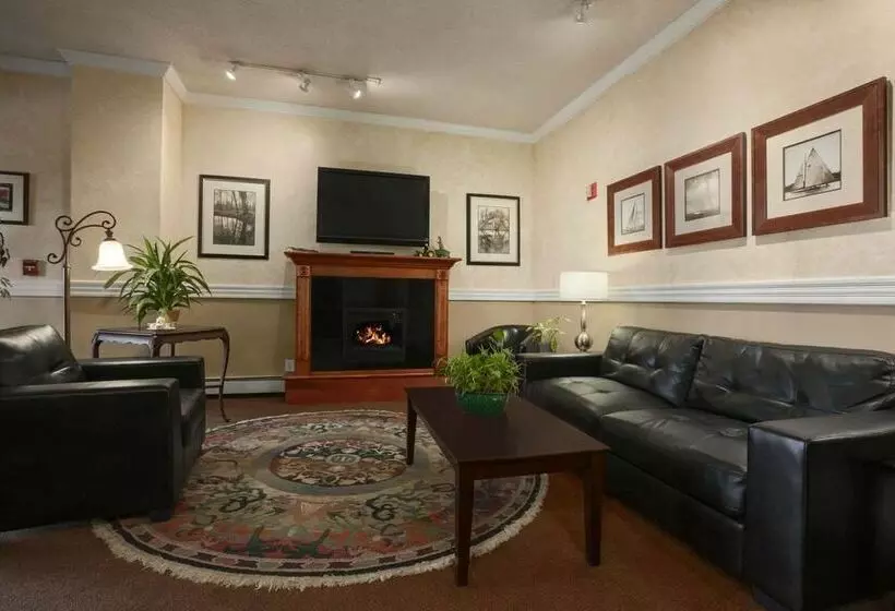 Otel Days Inn By Wyndham Shelburne/burlington