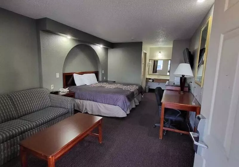 בית מלון כפרי Hallmark Inn And Suites