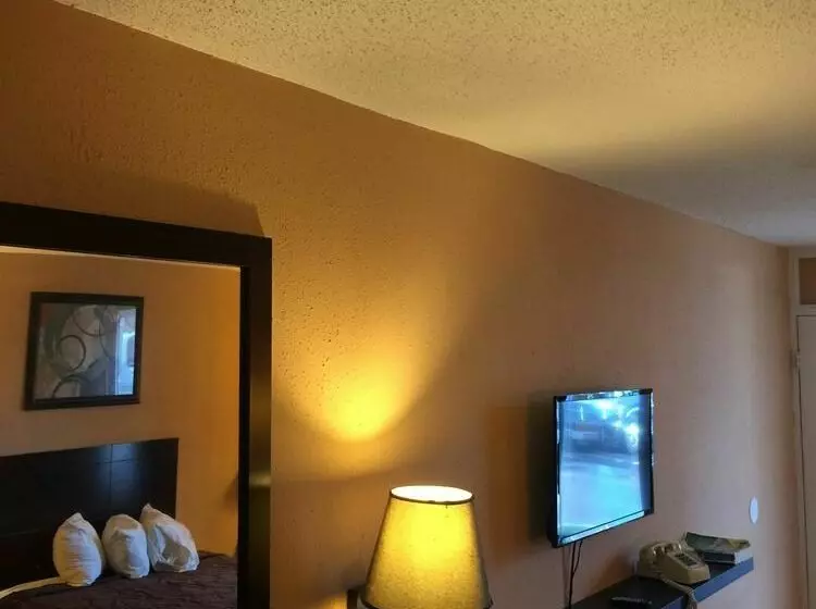 The M Hotel International Drive by Universal Studios