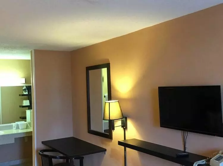 The M Hotel International Drive by Universal Studios