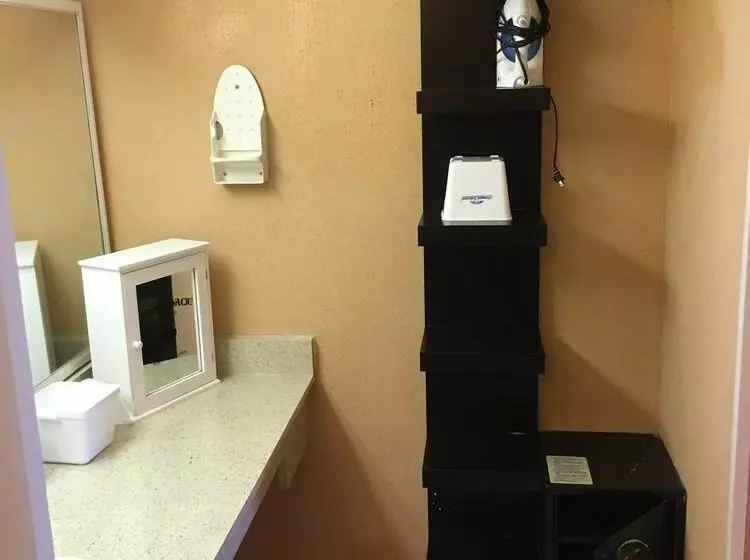 The M Hotel International Drive by Universal Studios