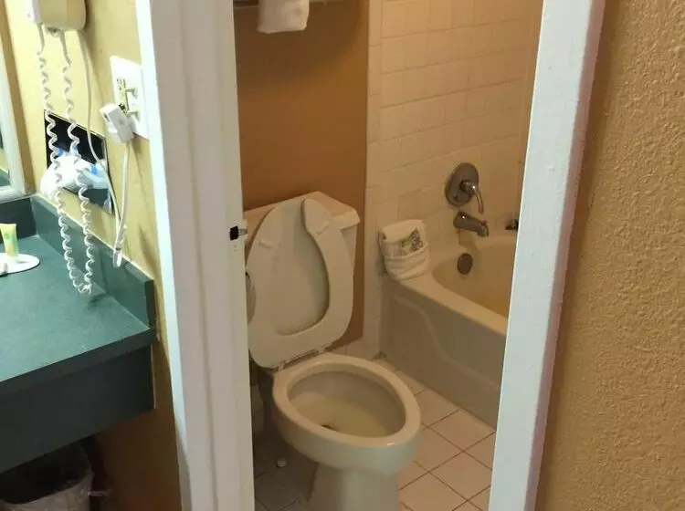 The M Hotel International Drive by Universal Studios