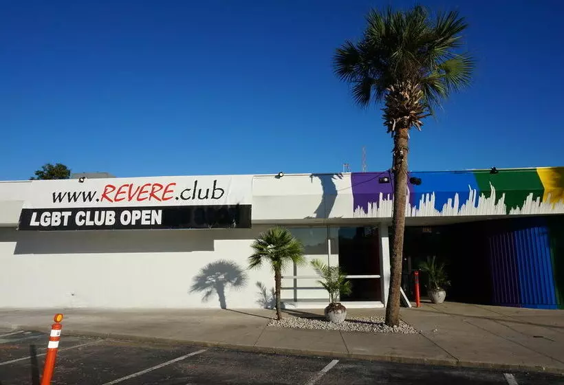 The M Hotel International Drive by Universal Studios