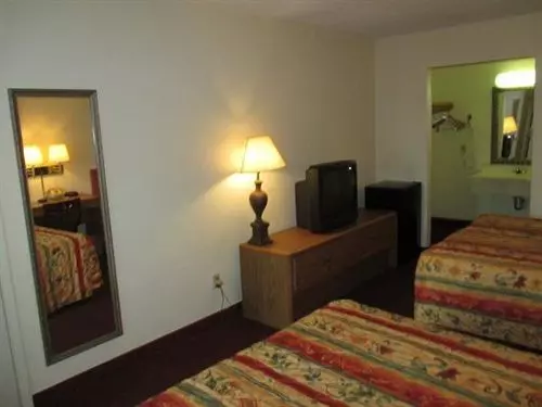 Hotel Red Carpet Inn Dothan