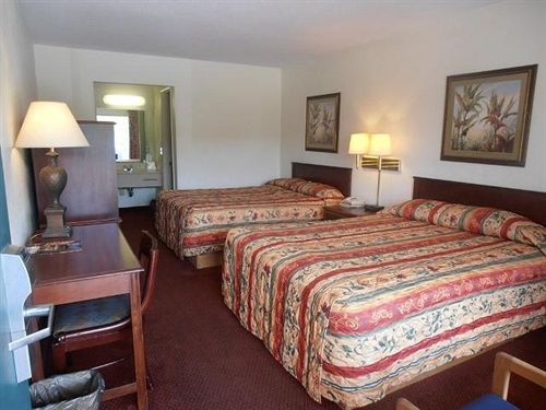 Hotel Red Carpet Inn Dothan