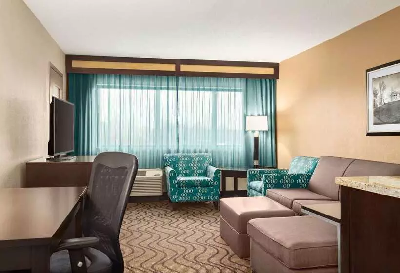 فندق La Quinta Inn & Suites By Wyndham Richmondmidlothian