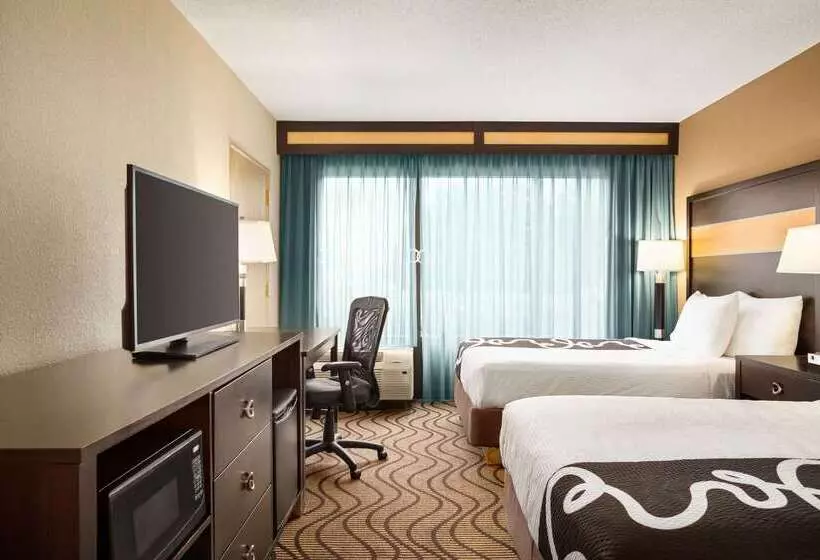 فندق La Quinta Inn & Suites By Wyndham Richmondmidlothian