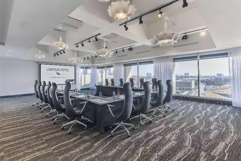 Lorenzo Hotel Dallas, Tapestry Collection By Hilton