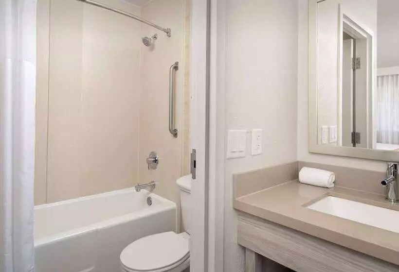 Hotel Quality Inn Atlantic Beachmayo Clinic Jax Area