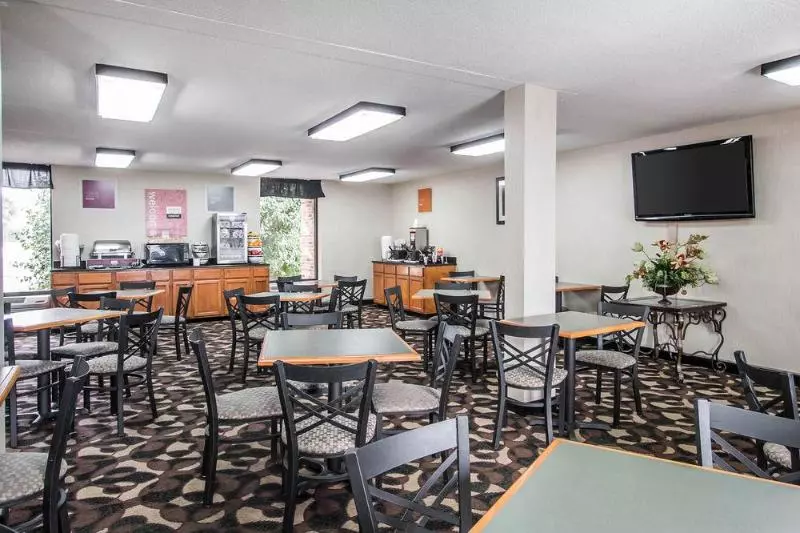 هتل Spark By Hilton Nashville At Opryland