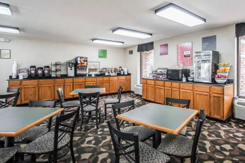 هتل Spark By Hilton Nashville At Opryland