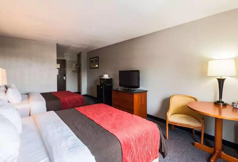 Отель Quality Inn Solomons  Beacon Marina